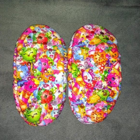 ⭐buy 2 get 1 free⭐ Shopkins slip proof slippers - Picture 3 of 3